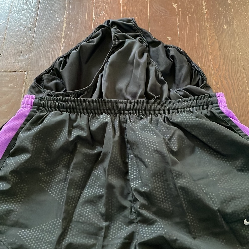 Women's Nike Tempo Dri-Fit Running Workout Shorts Medium - Picture 9 of 13